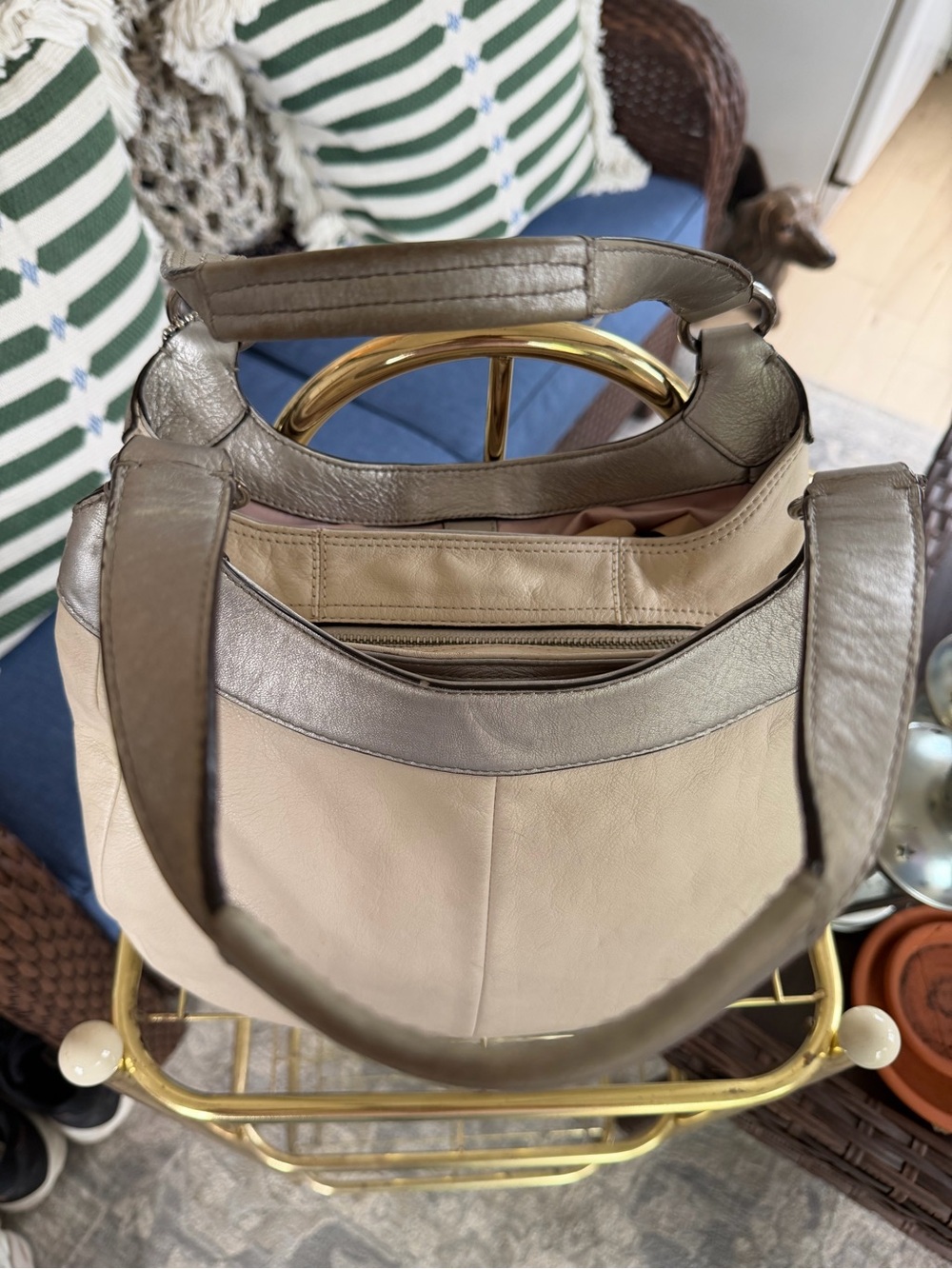 Coach Beige Leather Shoulder Bag with Metallic Taupe Trim - Picture 3 of 9